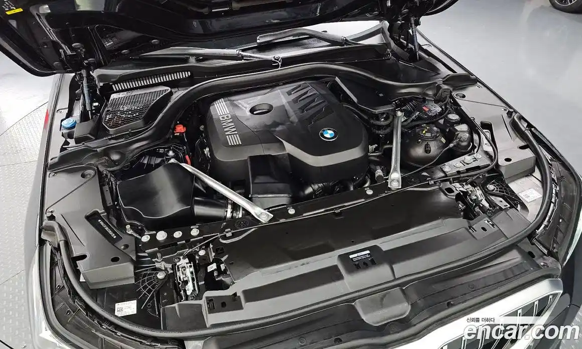 BMW 5-Series 2025 2.0 Автомат в Москве № 187942, фото 10