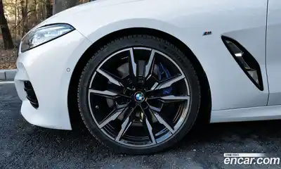 BMW 8-Series 2023 4.4 Автомат в Москве № 188147, миниатюра 5