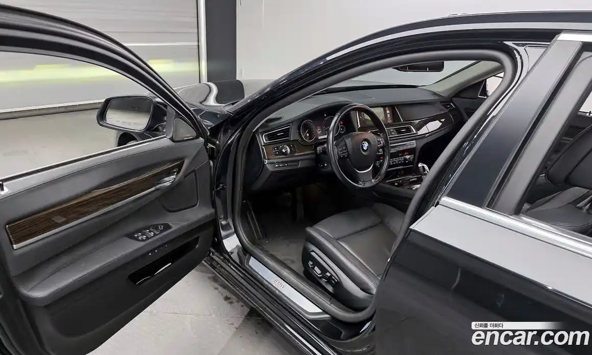 BMW 7-Series 2015 3.0 Автомат в Москве № 193074, фото 14