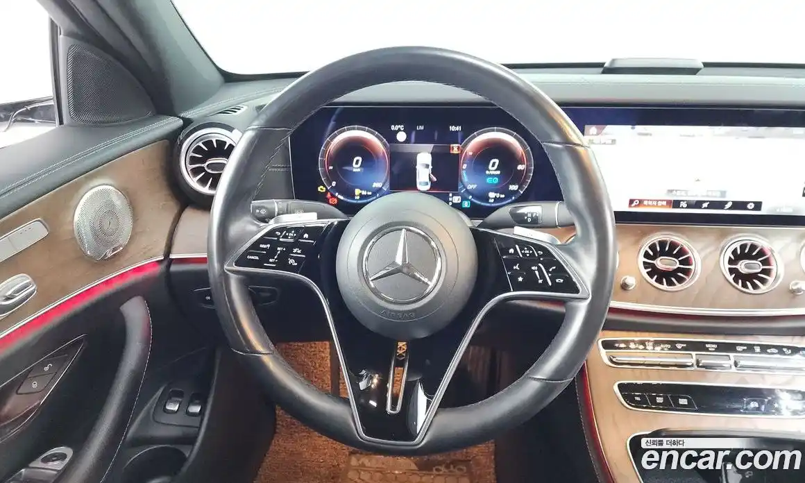 Mercedes-Benz E-Class 2021 2.0 Автомат в Москве № 194370, фото 13