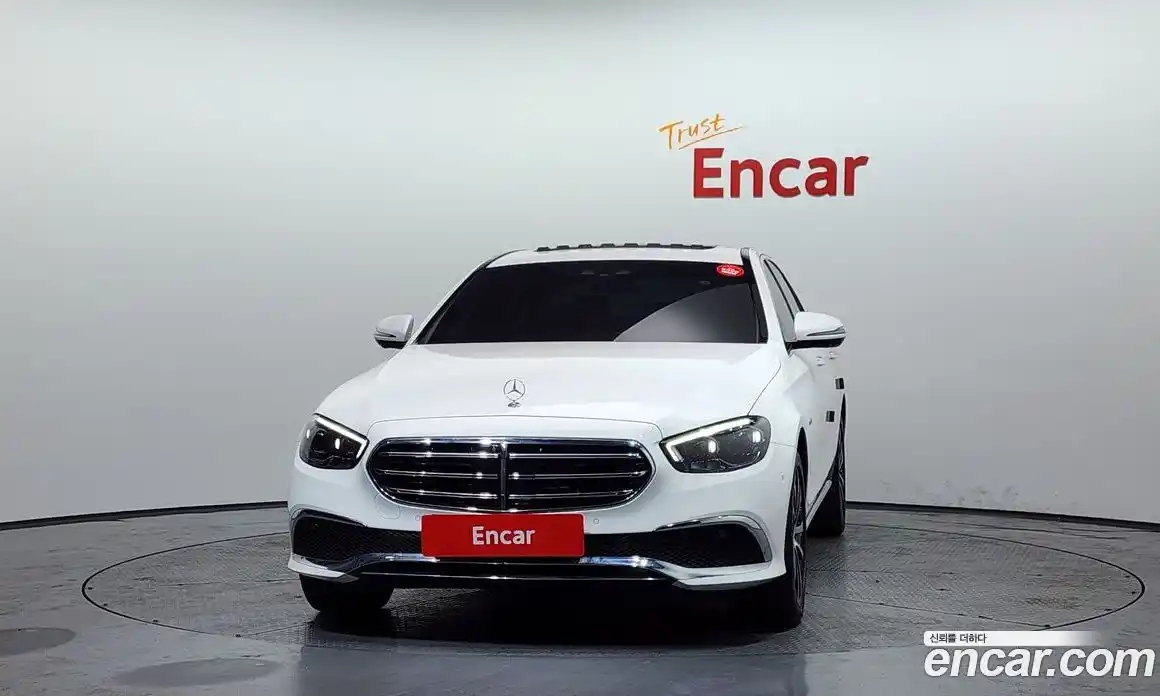 Mercedes-Benz E-Class 2021 2.0 Автомат в Москве № 194370, фото 3