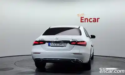 Mercedes-Benz E-Class 2021 2.0 Автомат в Москве № 194370, миниатюра 4