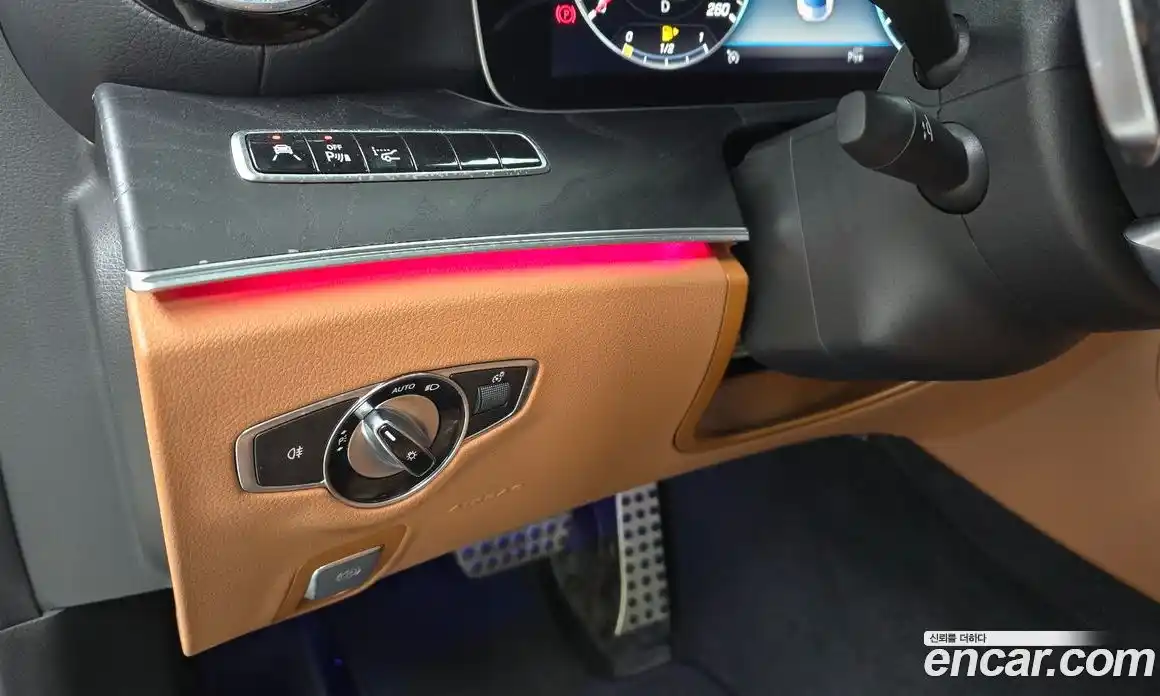 Mercedes-Benz E-Class 2019 1.9 Автомат в Москве № 194386, фото 13