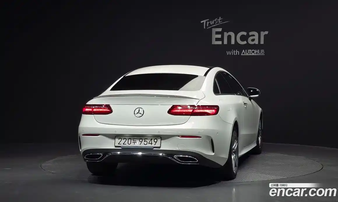 Mercedes-Benz E-Class 2019 1.9 Автомат в Москве № 194386, фото 19