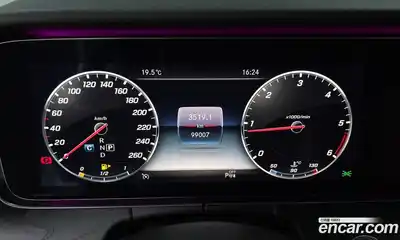 Mercedes-Benz E-Class 2019 1.9 Автомат в Москве № 194386, миниатюра 6