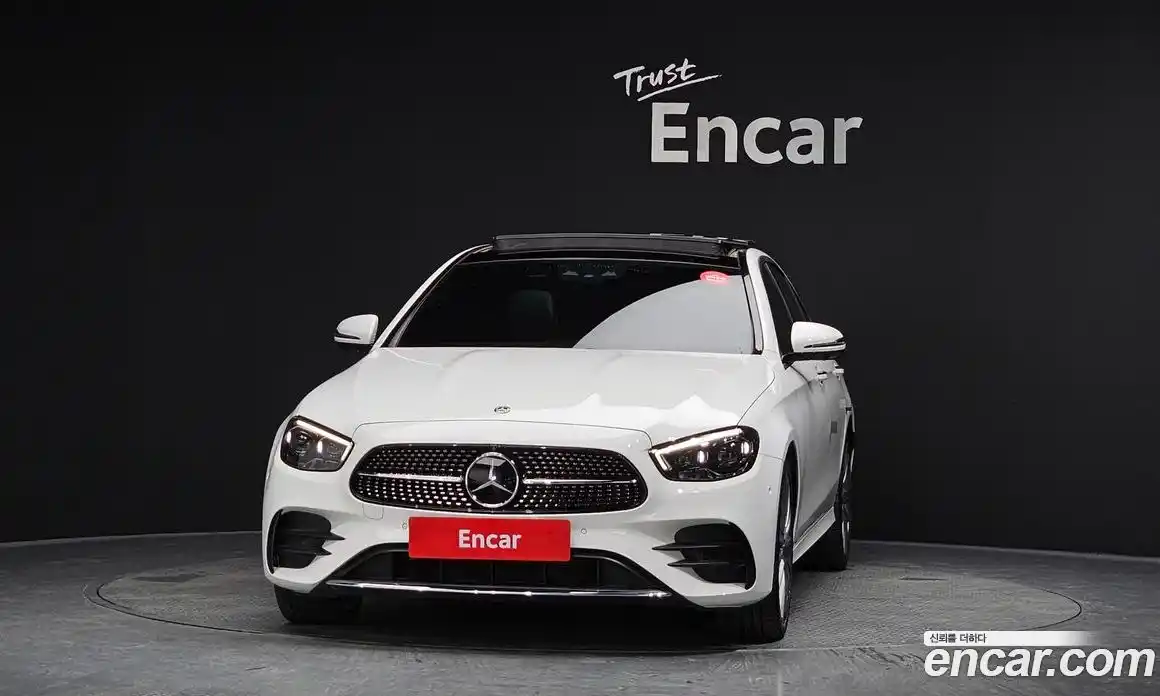 Mercedes-Benz E-Class 2021 2.0 Автомат в Москве № 194490, фото 16