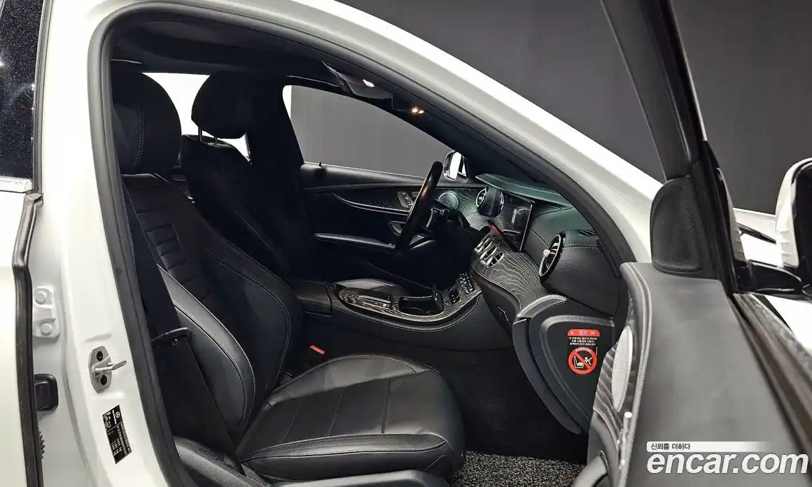 Mercedes-Benz E-Class 2021 2.0 Автомат в Москве № 194490, фото 17