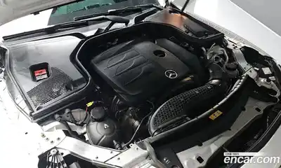 Mercedes-Benz E-Class 2021 2.0 Автомат в Москве № 194490, миниатюра 4