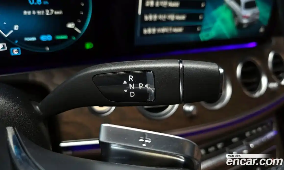 Mercedes-Benz E-Class 2023 1.9 Автомат в Москве № 194599, фото 19