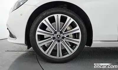 Mercedes-Benz E-Class 2022 3.0 Автомат в Москве № 194621, миниатюра 12