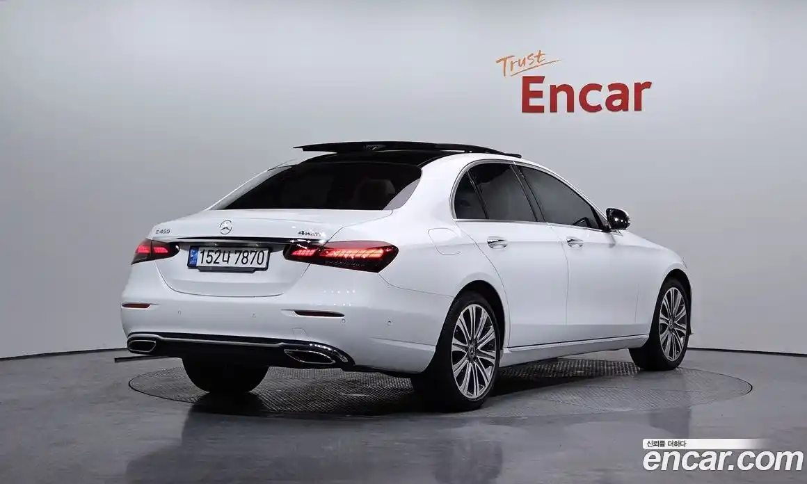 Mercedes-Benz E-Class 2022 3.0 Автомат в Москве № 194621, фото 16