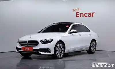 Mercedes-Benz E-Class 2022 3.0 Автомат в Москве № 194621, миниатюра 5