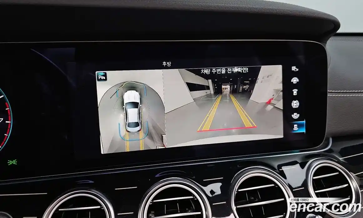 Mercedes-Benz E-Class 2022 3.0 Автомат в Москве № 194621, фото 6