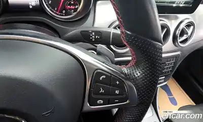 Mercedes-Benz CLA-Class 2018 2.0 Автомат в Москве № 195084, миниатюра 3