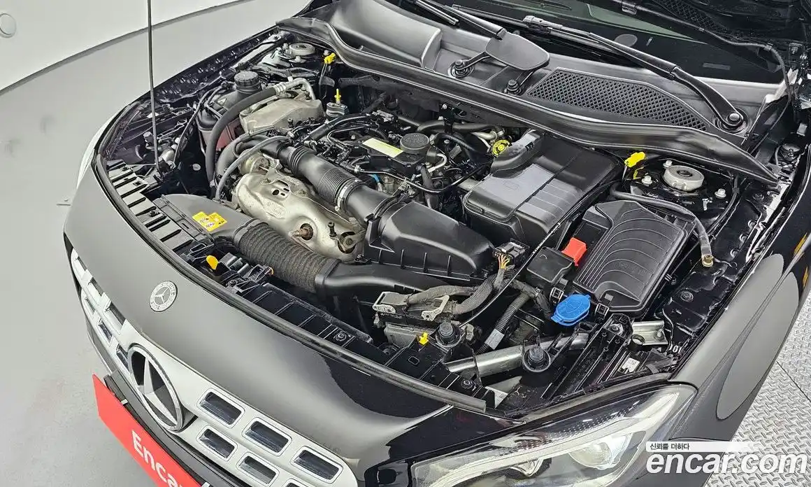 Mercedes-Benz GLA-Class 2019 2.0 Автомат в Москве № 195547, фото 3