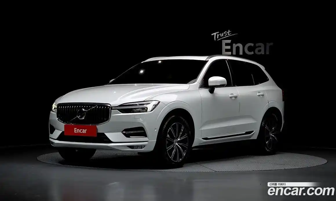 Volvo XC60 2021 2.0 Автомат в Москве № 197012, фото 7