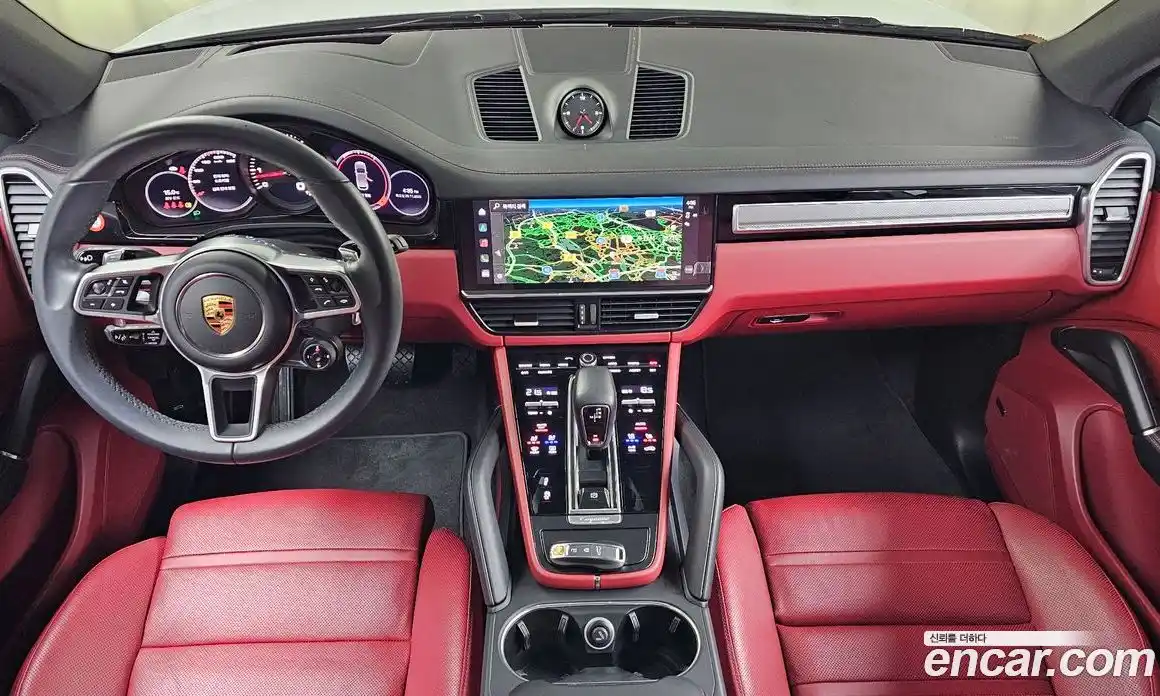 Porsche Cayenne 2023 3.0 Автомат в Москве № 197120, фото 20