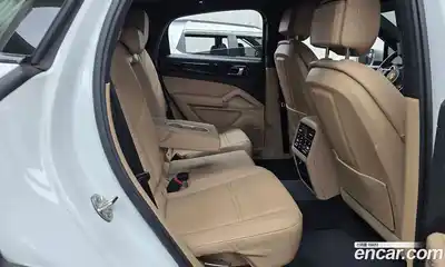 Porsche Cayenne 2021 3.0 Автомат в Москве № 197533, миниатюра 12