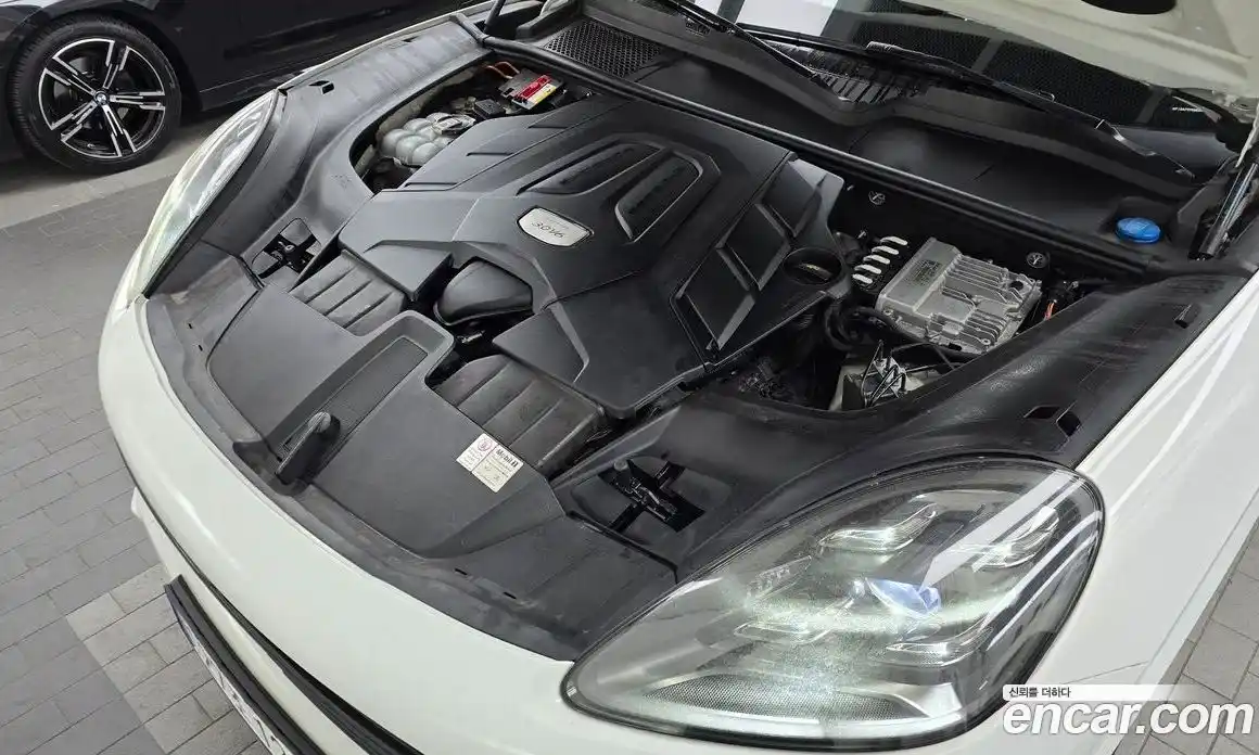 Porsche Cayenne 2021 3.0 Автомат в Москве № 197533, фото 6