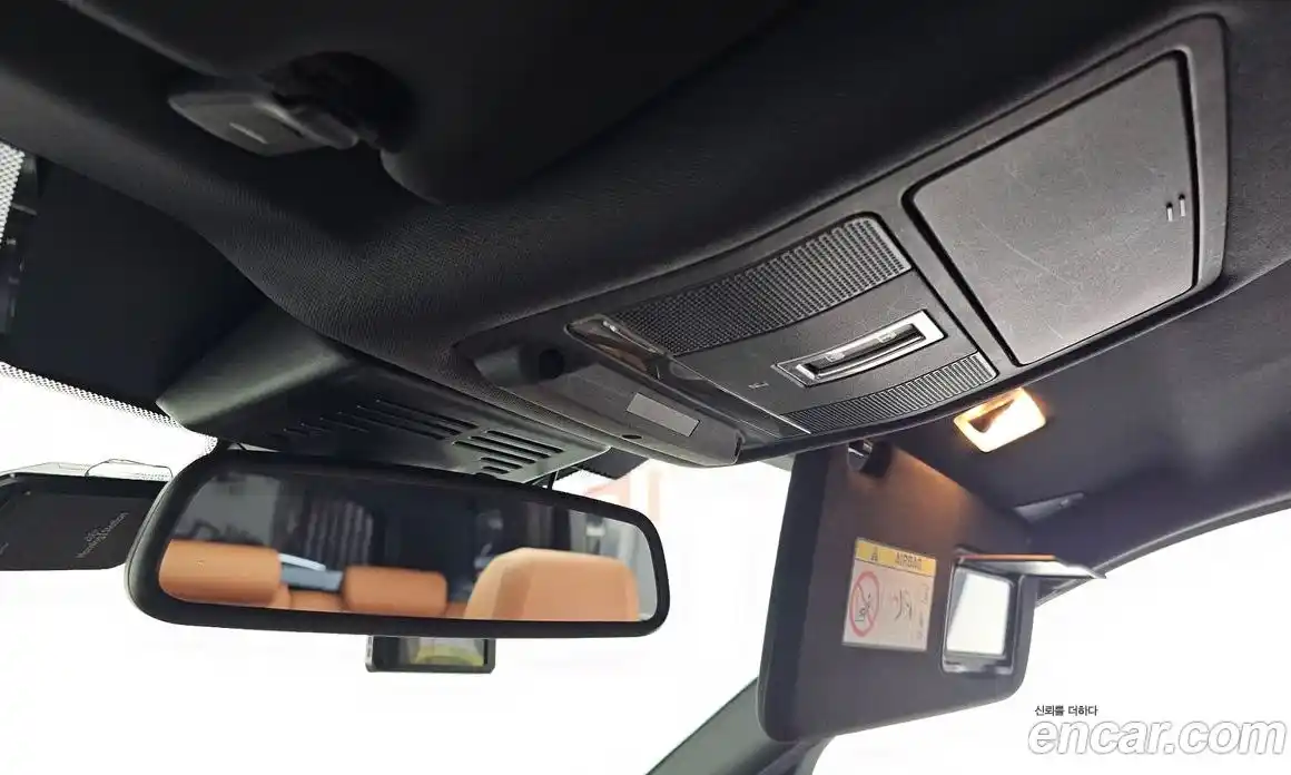 Land Rover Discovery Sport 2017 2.0 Автомат в Москве № 198141, фото 17