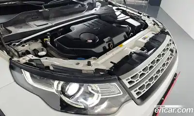 Land Rover Discovery Sport 2017 2.0 Автомат в Москве № 198141, миниатюра 6