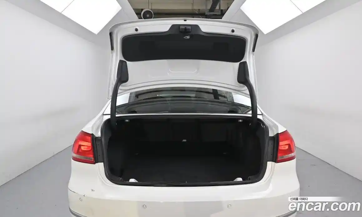 Volkswagen Passat 2015 2.0 Автомат в Москве № 199315, фото 20