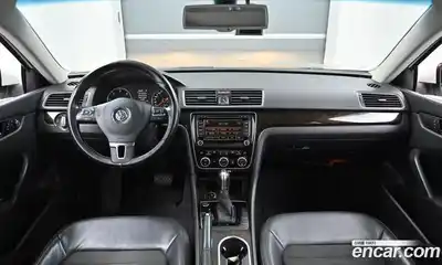 Volkswagen Passat 2015 2.0 Автомат в Москве № 199315, миниатюра 7