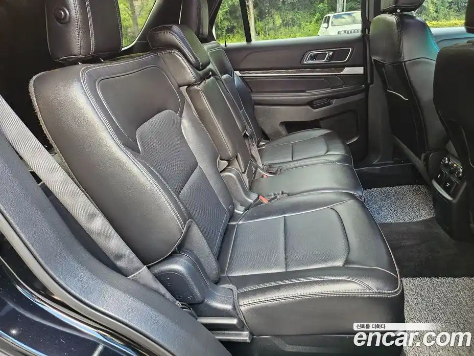 Ford Explorer 2017 2.3 Автомат в Москве № 199875, фото 12