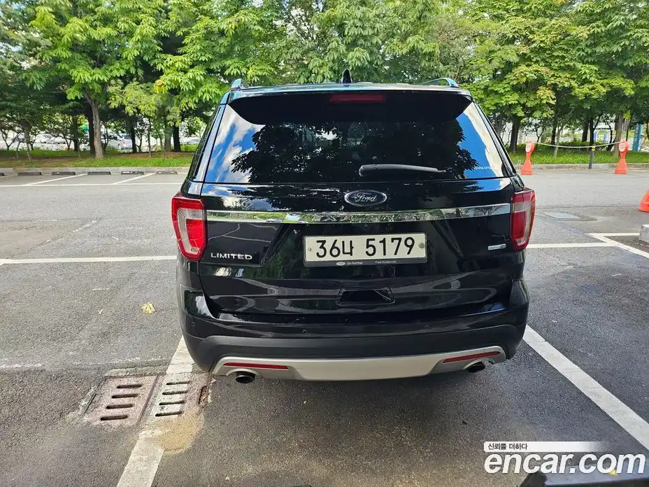 Ford Explorer 2017 2.3 Автомат в Москве № 199875, фото 4