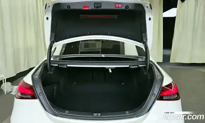 Mercedes-Benz E-Class, 2022