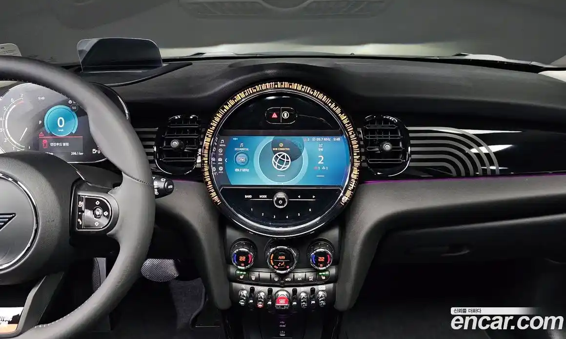 Mini Cooper 2023 2.0 Автомат в Москве № 204810, фото 4