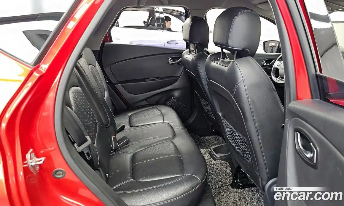 Renault QM3 2018 1.5 Автомат в Москве № 207441, фото 3