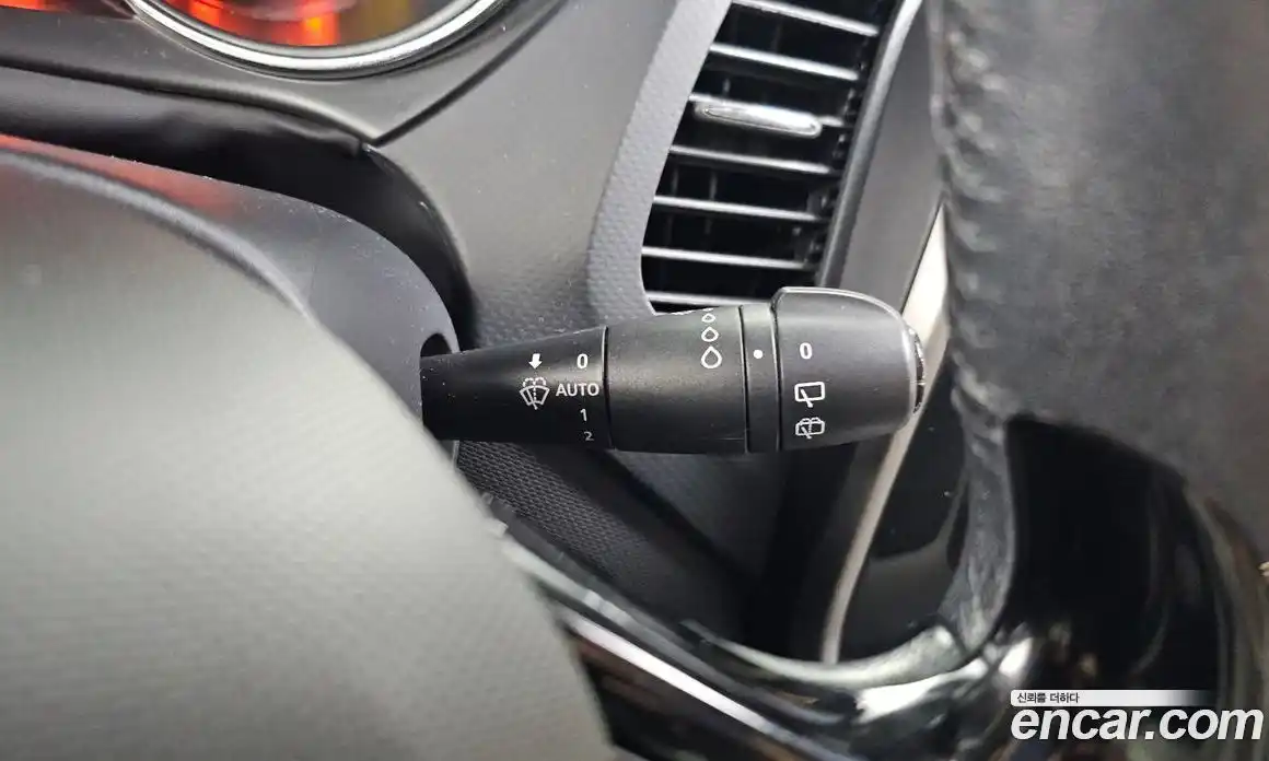 Renault QM3 2014 1.5 Автомат в Москве № 209072, фото 18