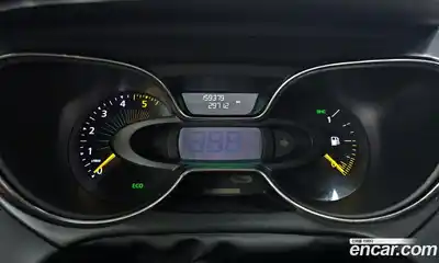 Renault QM3 2014 1.5 Автомат в Москве № 209072, миниатюра 8