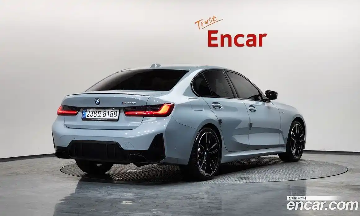 BMW 3-Series 2025 3.0 Автомат в Москве № 210185, фото 8