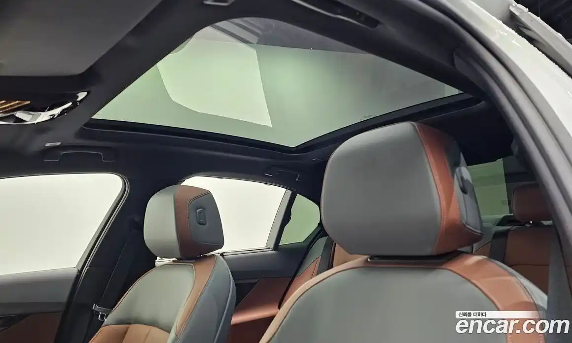 BMW 5-Series 2025 2.0 Автомат в Москве № 210429, фото 13