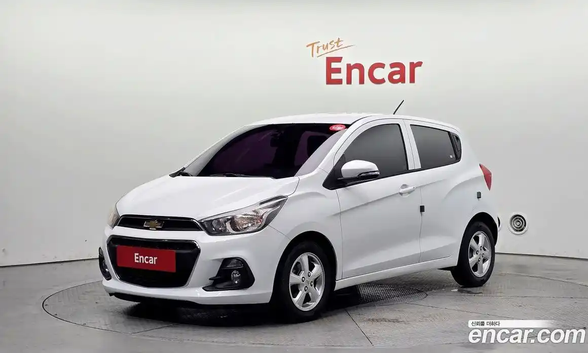 Chevrolet Spark 2016 1.0 Автомат в Москве № 2106, фото 1