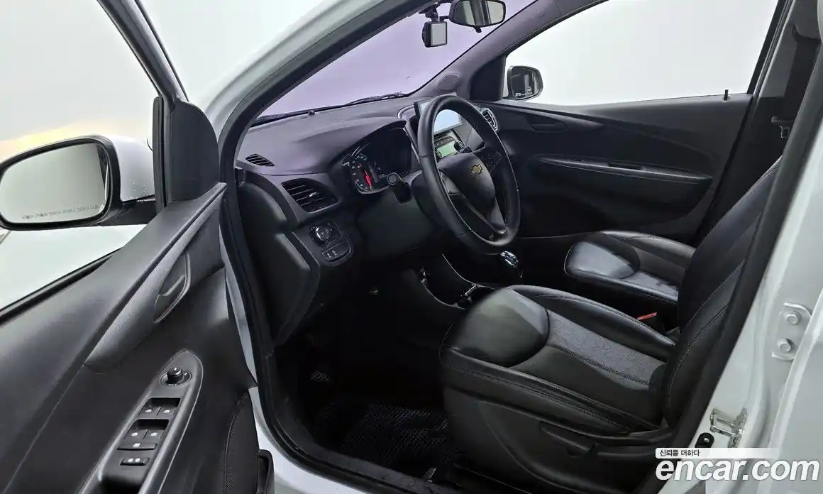 Chevrolet Spark 2016 1.0 Автомат в Москве № 2106, фото 10