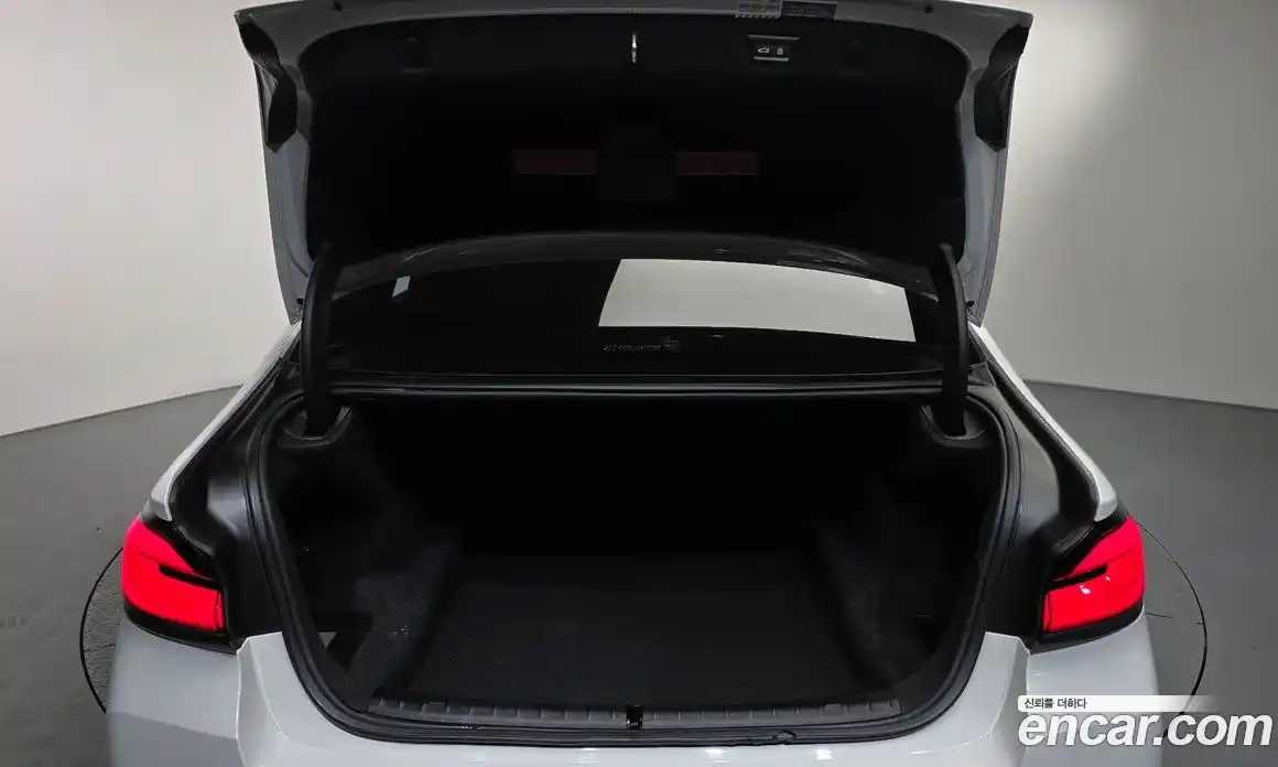 BMW 5-Series 2022 2.0 Автомат в Москве № 210958, фото 15