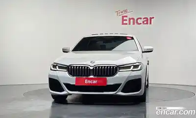 BMW 5-Series 2022 2.0 Автомат в Москве № 210958, миниатюра 3