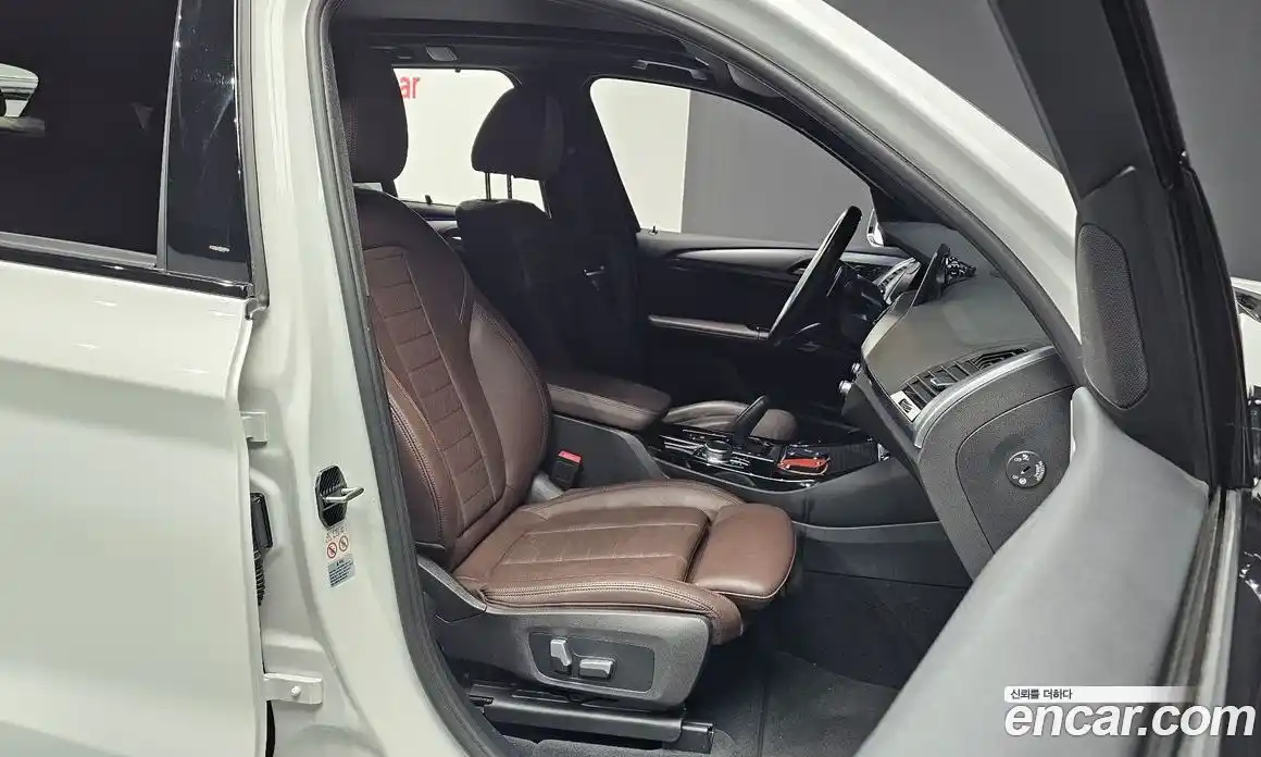 BMW X3 2021 2.0 Автомат в Москве № 211090, фото 17