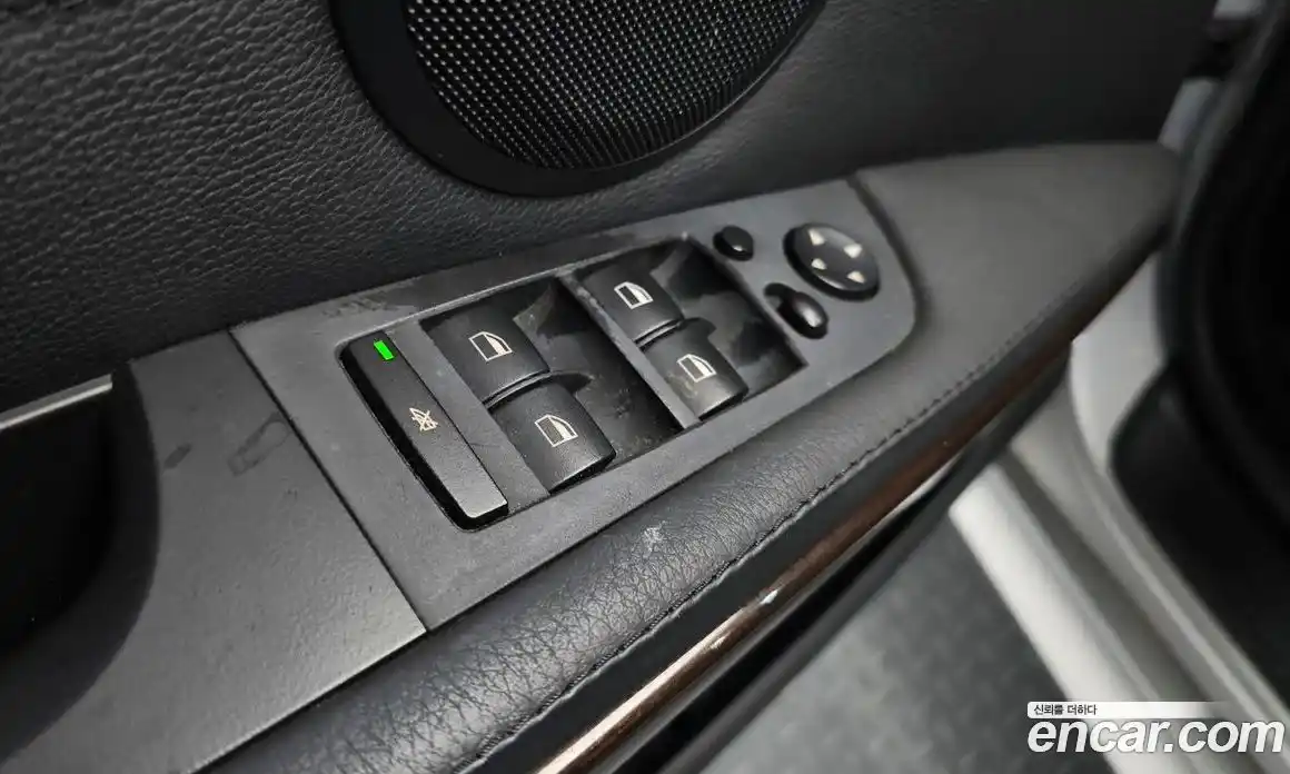 BMW 3-Series 2009 2.0 Автомат в Москве № 211615, фото 14