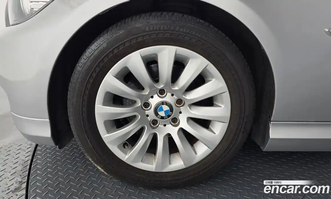 BMW 3-Series 2009 2.0 Автомат в Москве № 211615, фото 5