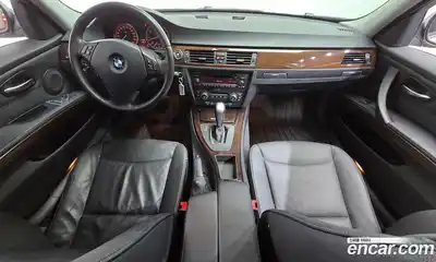 BMW 3-Series 2009 2.0 Автомат в Москве № 211615, миниатюра 7