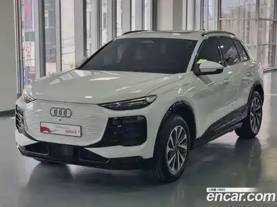 Audi Q6 e-tron, 2025