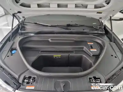 Audi Q6 e-tron 2025 0.2 Автомат в Москве № 212175, миниатюра 6