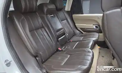 Land Rover Range-Rover 2016 4.4 Автомат в Москве № 213843, миниатюра 12