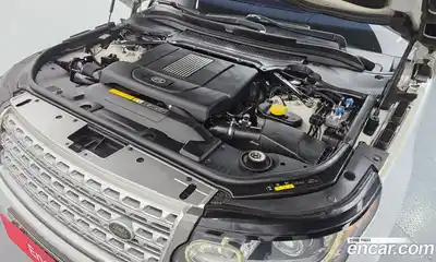 Land Rover Range-Rover 2016 4.4 Автомат в Москве № 213843, миниатюра 6