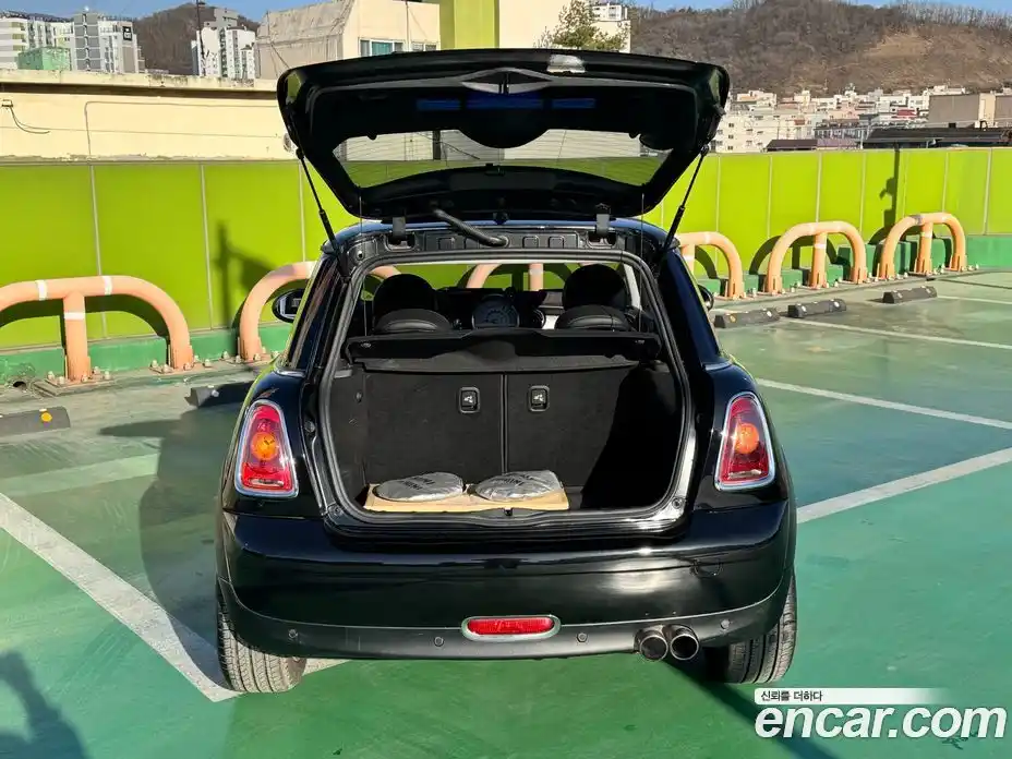 Mini Cooper 2009 1.6 Автомат в Москве № 214350, фото 13