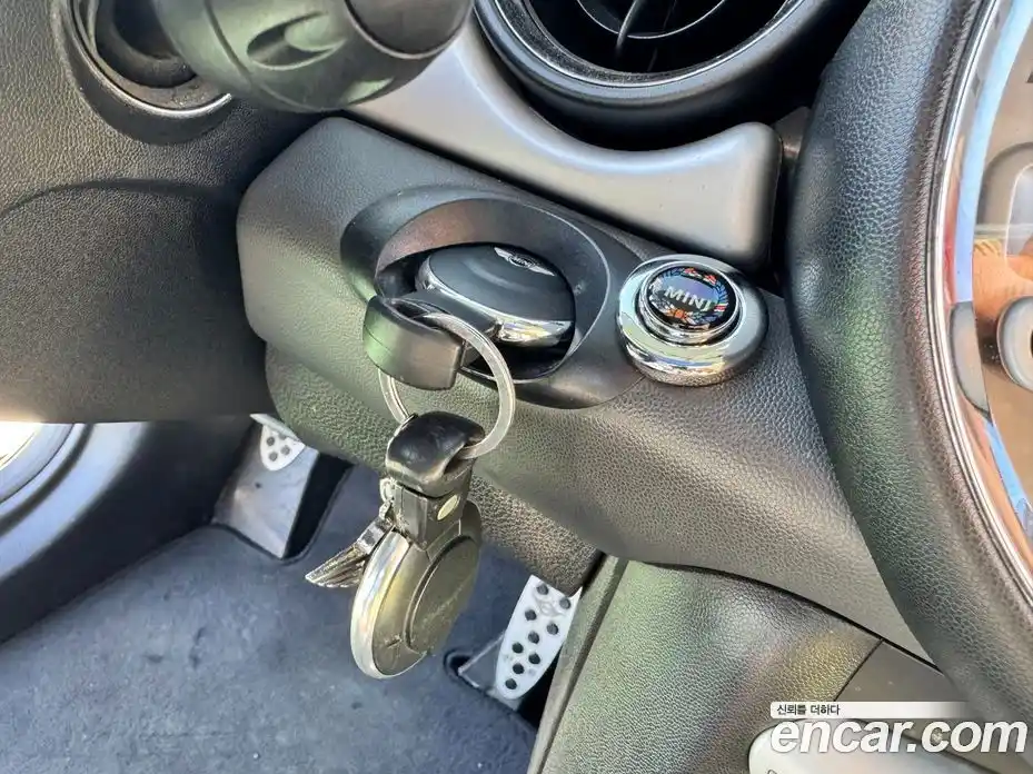 Mini Cooper 2009 1.6 Автомат в Москве № 214350, фото 16